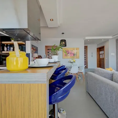 Epic Views Seafront 2-bedroom Penthouse Apartman Sliema