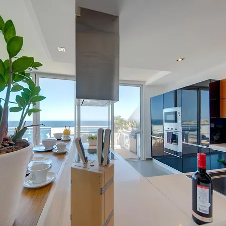 Epic Views Seafront 2-bedroom Penthouse * Sliema