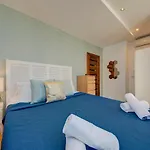 Apartment Epic Views Seafront 2-bedroom Penthouse Sliema