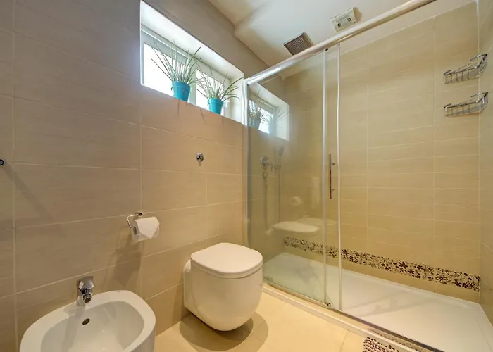 Epic Views Seafront 2-bedroom Penthouse Sliema