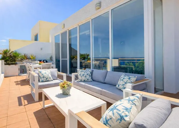 Epic Views Seafront 2-bedroom Penthouse Sliema