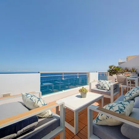 Epic Views Seafront 2-bedroom Penthouse Sliema